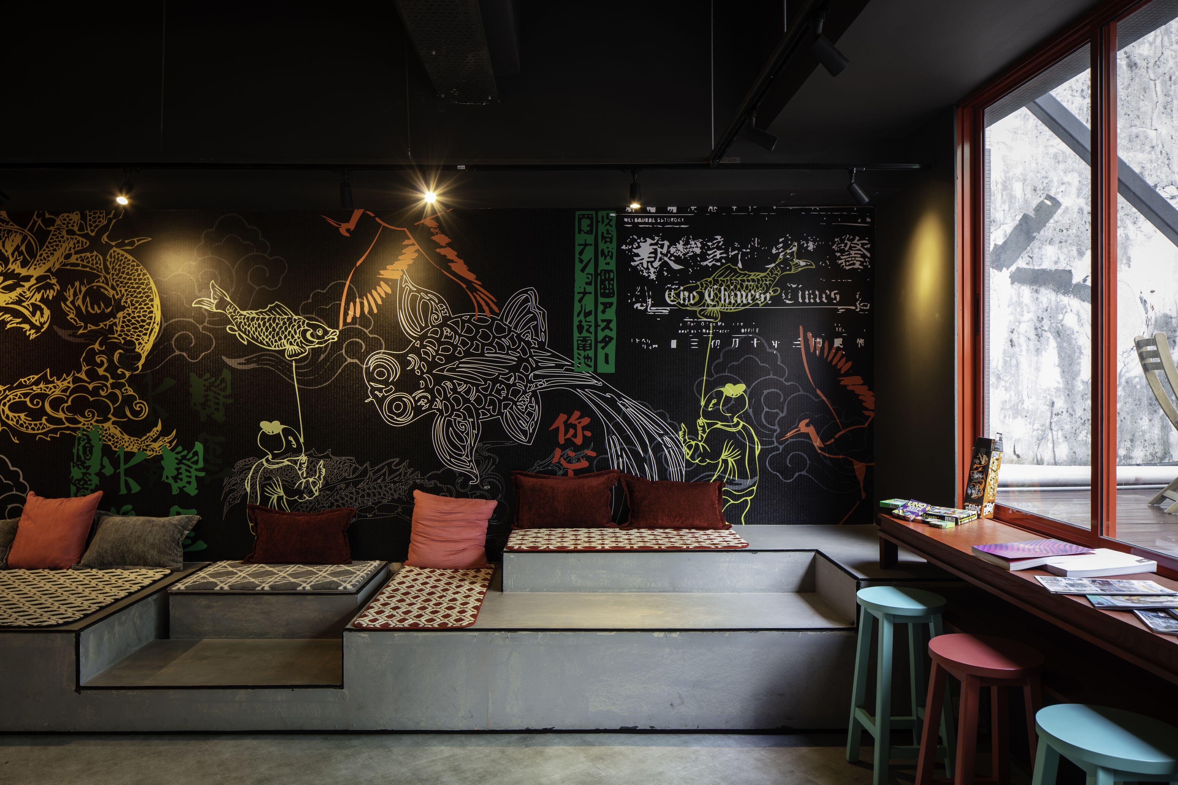 Kitez Hotel & Bunkz — Photos 1